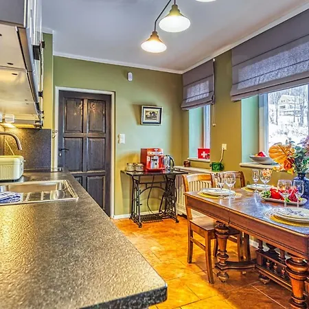 Apartment Royal Aparts Zielona Poreba - Z Panorama Gor *