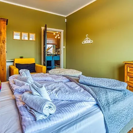 Royal Aparts Zielona Poreba - Z Panorama Gor Apartmán *